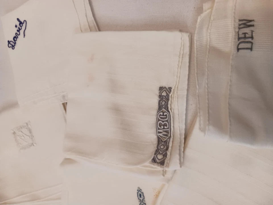 Lote de pañuelos vintage con iniciales con monograma, bordado, Madeira Foto 3 de 4