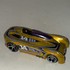 2000 HOT WHEELS MONOPOSTO BLUE 1:64 DIECAST CAR -