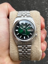 Vintage Seiko 5 Automatic Day/Date Mens