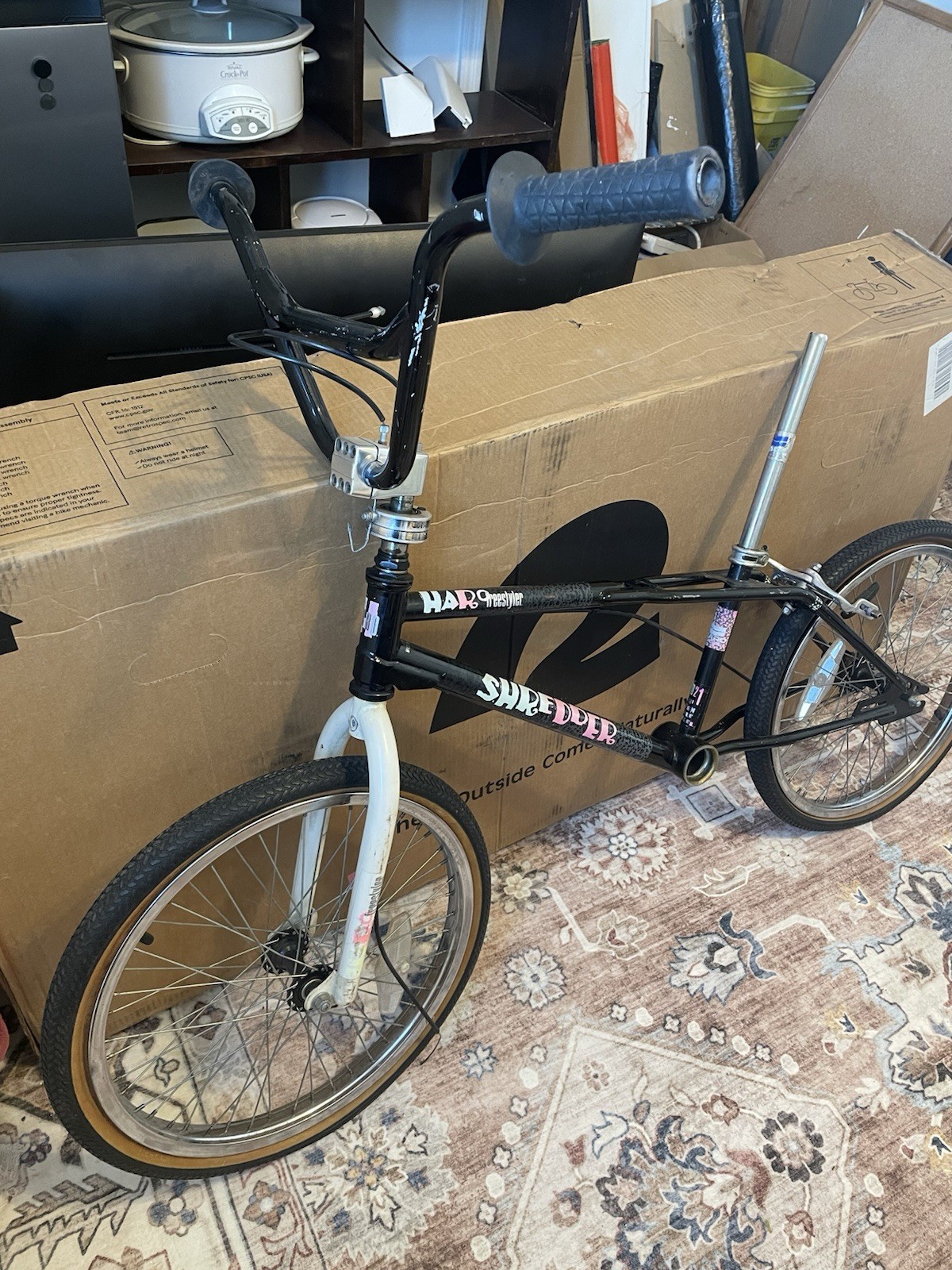 Haro Shredder BMX Bike 20" Frame Black/White 