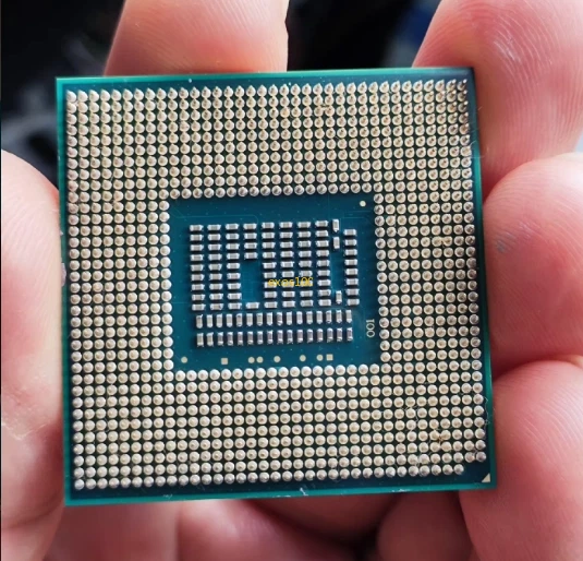 Intel Pentium 2020M Dual-Core 2.4Ghz PGA988 Socket G2 Notebook Processor  SR0U1 - Image 4 of 4