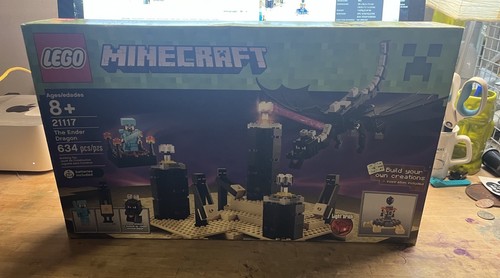 Lego Minecraft: The Ender Dragon (21117)- 634 Pcs NISB - Picture 3 of 6