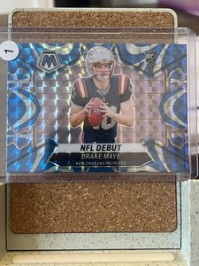 2024 Panini Mosaic - NFL Debut Drake Maye #273 Reactive Blue Mosaic Prizm (RC)