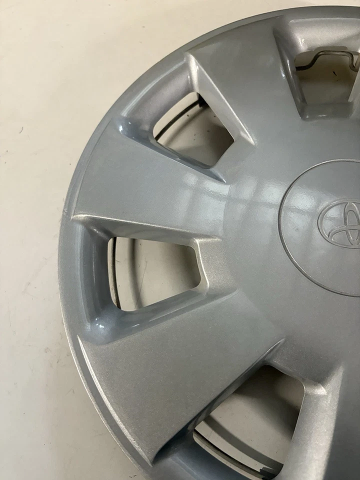 Tapacubos cubierta rueda 7 ranuras 14" Toyota Paseo # 61065 1992-1994 4260216050 Foto 2 de 4