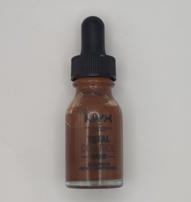 NYX PROFESSIONAL MAKEUP Total Control Drop Foundation  DEEP