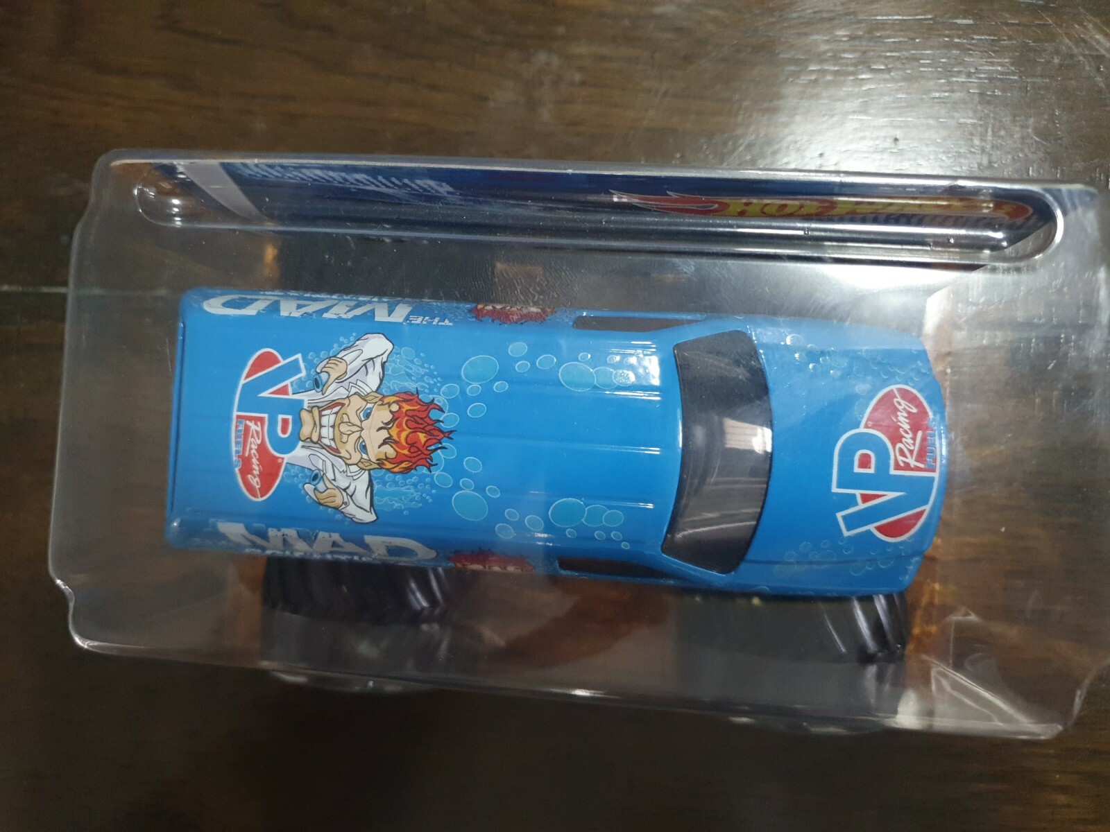 Picture 2 of 5