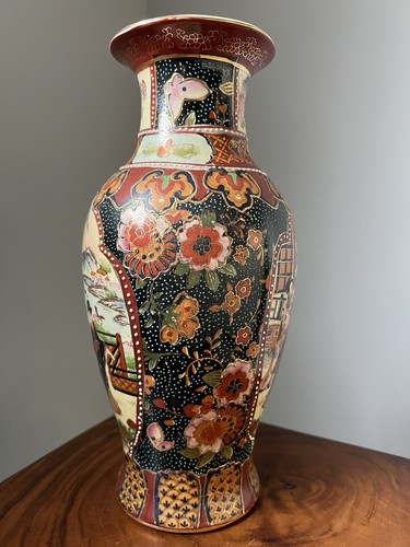 Vintage Royal Satsuma Moriage Handpainted Traditional Vase Geishas Garden Japan - Picture 4 of 13