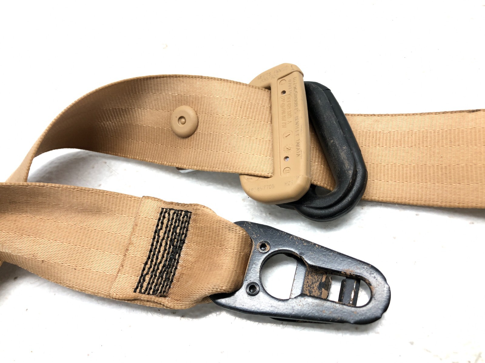2014-2018 BENTLEY FLYING SPUR LEFT DRIVER FRONT SEAT BELT RETRACTOR OEM #NOTES.