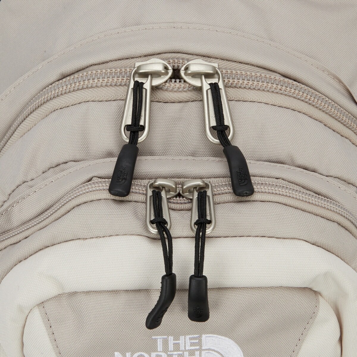 New THE NORTH FACE HOT SHOT BACKPACK NM2DQ02C SAND SHELL