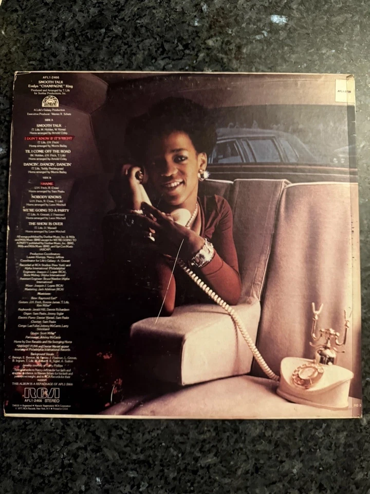 Evelyn "Champagne" King LP "Smooth Talk" Rare US pressing & includes long mixes. - Image 2 of 4