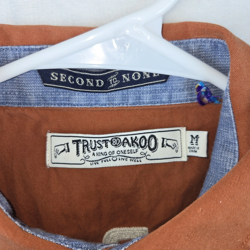 Akoo Mens Orange Short Sleeve Button Up Shirt With Patches Embroidered Size M - Image 4 of 4