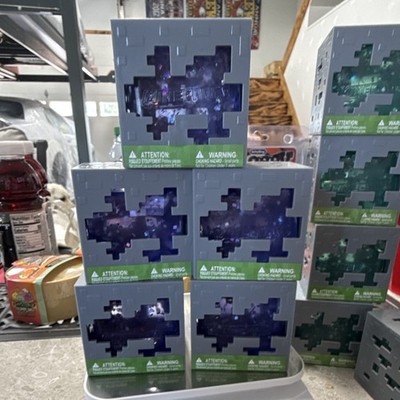 Just Toys Intl. Minecraft Jelly Cubes Galaxy Block Sensory Toy 3+ JTMIN35237