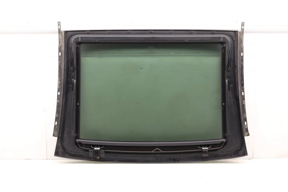 Painel de vidro 2013-2019 BMW 650I GRAN COUPE - Teto solar / teto solar 7274163 - Imagem 2 de 4