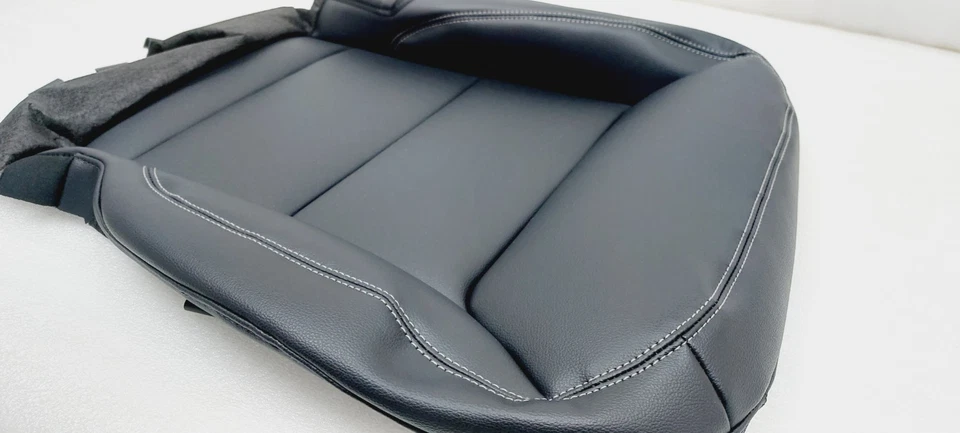 Ford Explorer XLT 2020 2021 2,3 L asiento delantero derecho funda cojín LB5Z7862900EA Foto 2 de 4