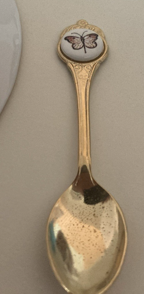 Picture 4 of 6