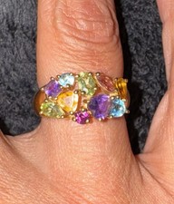 Mesmerising hallmarked 9ct gold ring set with multi coloured sapphire stones 3G 