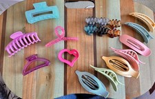 Hair Claw Clips Mixed Lot Of 18 Assorted Colors And Styles