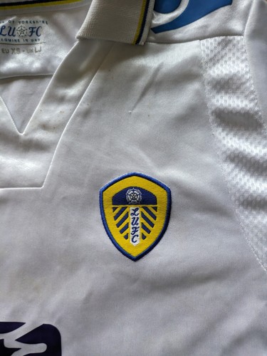 leeds united shirt Home Large Junior - Picture 3 of 21