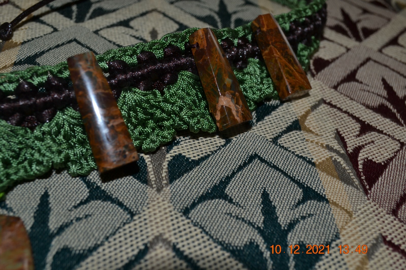 Hand Made Artisan Macrame Necklace Agate pendant … - image 4