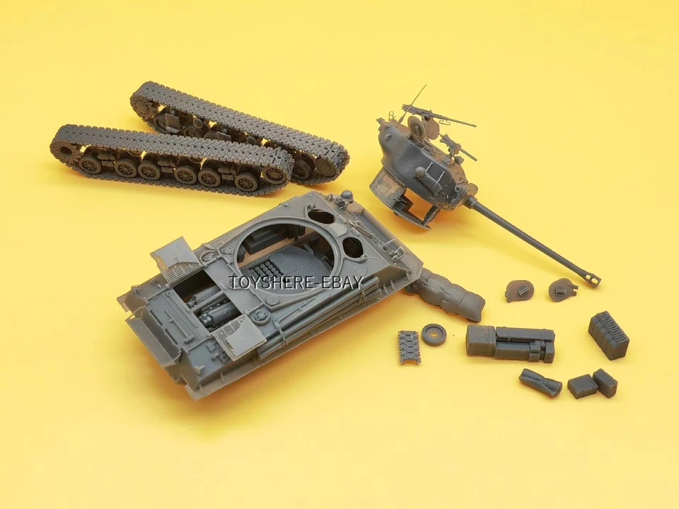 Kit tanque American Sherman M4A3E8 "Fury" estructura interior 1/72 1:72 Foto 3 de 4