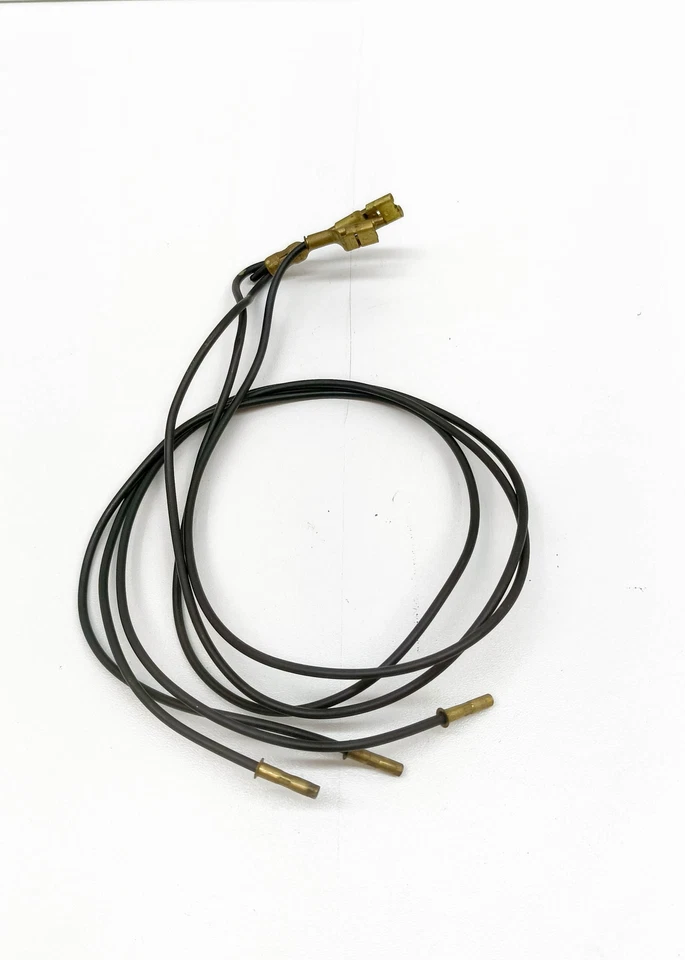 Arnés de cables MERCEDES-BENZ SL cupé C107 450 SLC 107.024 N/A 4.50 gasolina 1974 Foto 3 de 3