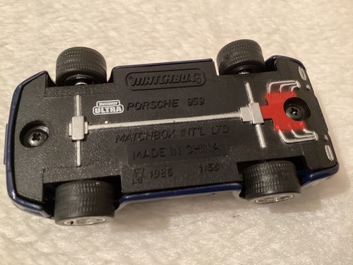 Matchbox ~ Porsche 959 ~ Ultra Premiere ~ 1:58 ~ dunkelblau ~ Gummiräder - Bild 12 von 12