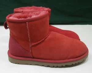 ugg 5854 classic mini