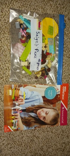 American Girl Mega Construx. Saige's picnic. Complete