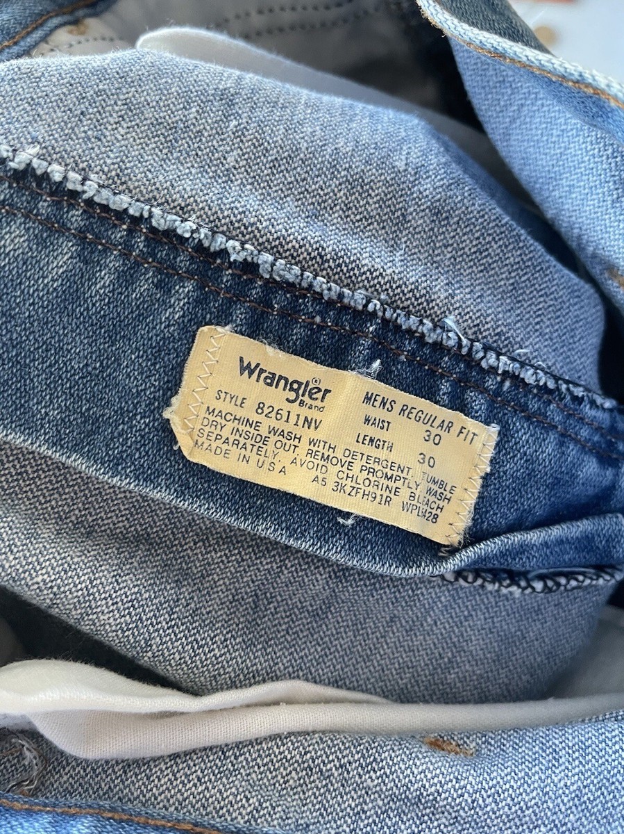 Vintage 70s USA Made Wrangler 82611NV Flared Denim Jeans size 