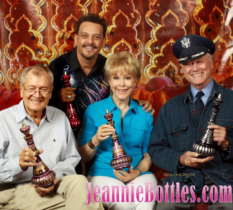 2nd Season Mirrored Purple I DREAM OF JEANNIE/GENIE BOTTLE! *THE REAL ARTIST* - Bild 4 von 4