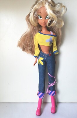 WINX CLUB FLORA FASHION PACKET TRENDY PUPPE DOLL RAINBOW WERTVOLLE SPIELE 2005