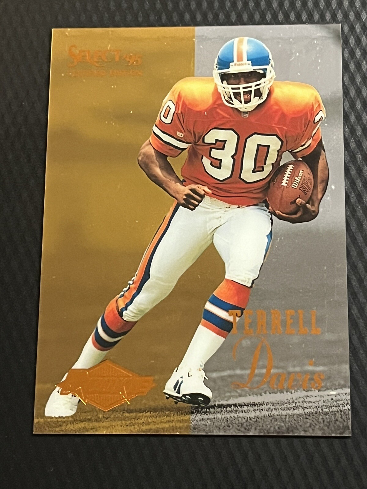 1995 Select Certified #126 Terrell Davis RC - Denver Broncos Rookie