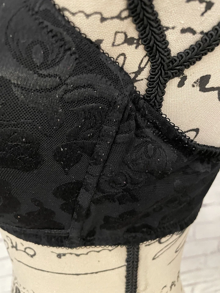 Sujetador Wacoal Talla 40C Conciencia del Cáncer Inalámbrico Negro Estilo 856167 Foto 3 de 4