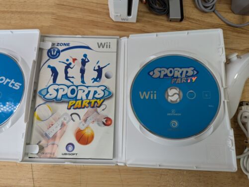 Nintendo Wii Console Bundle Lot 1 Controller 1 Nunchuck RVL-001 Wii Sports - Picture 7 of 15