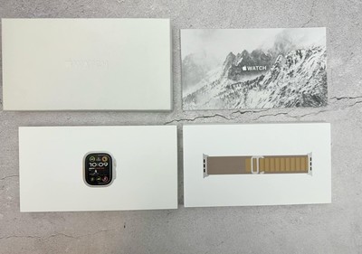 Apple Watch Ultra 2 (GPS+Cellular) 49mm Titanium Case with Tan Alpine Loop