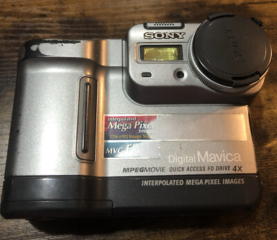 Sony Mavica MVC-FD83 0.9MP Digital Camera - Silver (MVCFD83) for