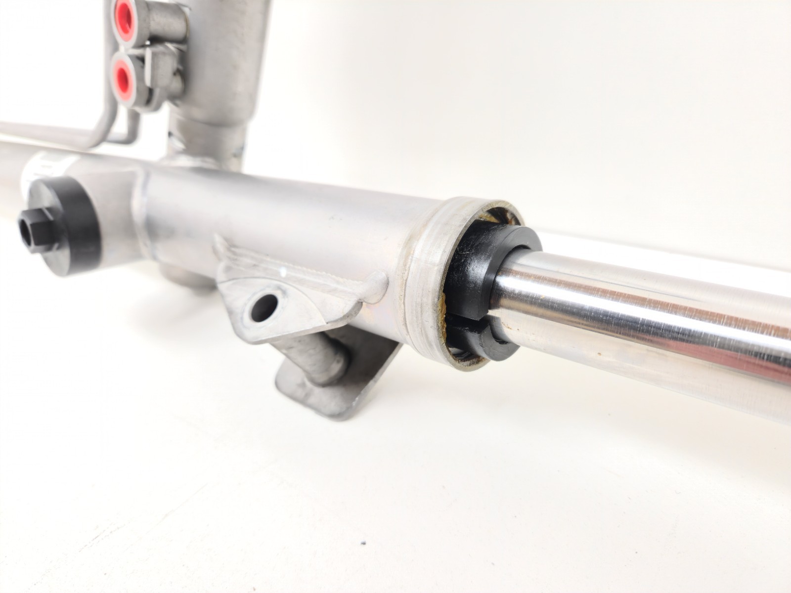 2015-2017 MCLAREN 675LT RWD 3.8T FRONT POWER STEERING GEAR RACK SHAFT OEM