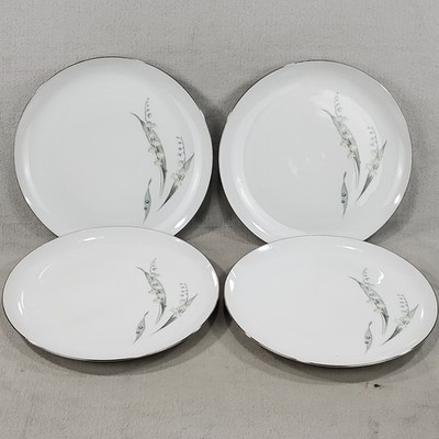 4 pc VTG Eschenbach Bavaria Germany 10.5'' Dinner Plates W4451 Lily Of The Valley