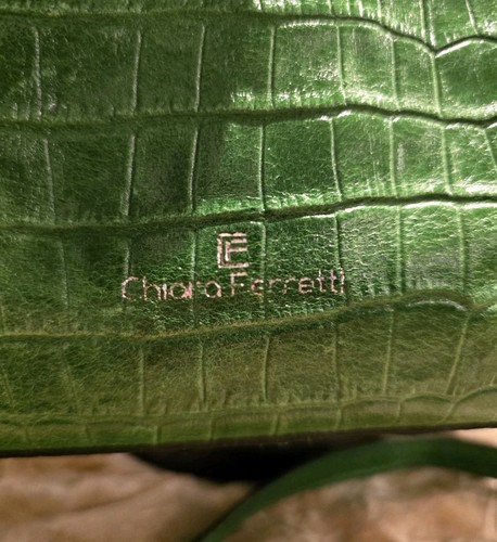 Chiara Ferretti Italian Leather Croc Embossed Embrald Green Convertible Bag.Gorg - Picture 5 of 11
