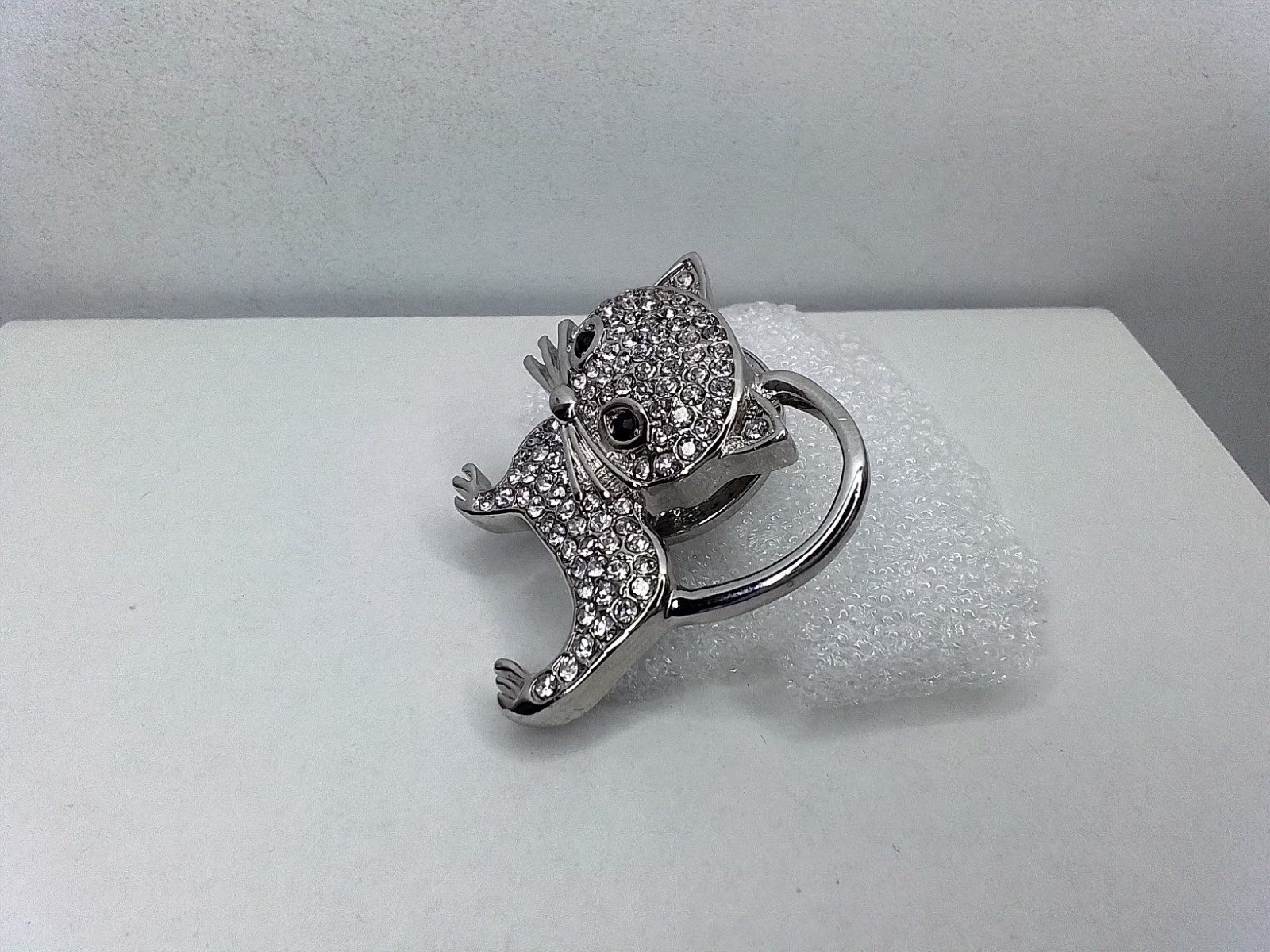 TWO CRYSTAL RINESTONE KITTY CAT & TURTLE MAGNET B… - image 7