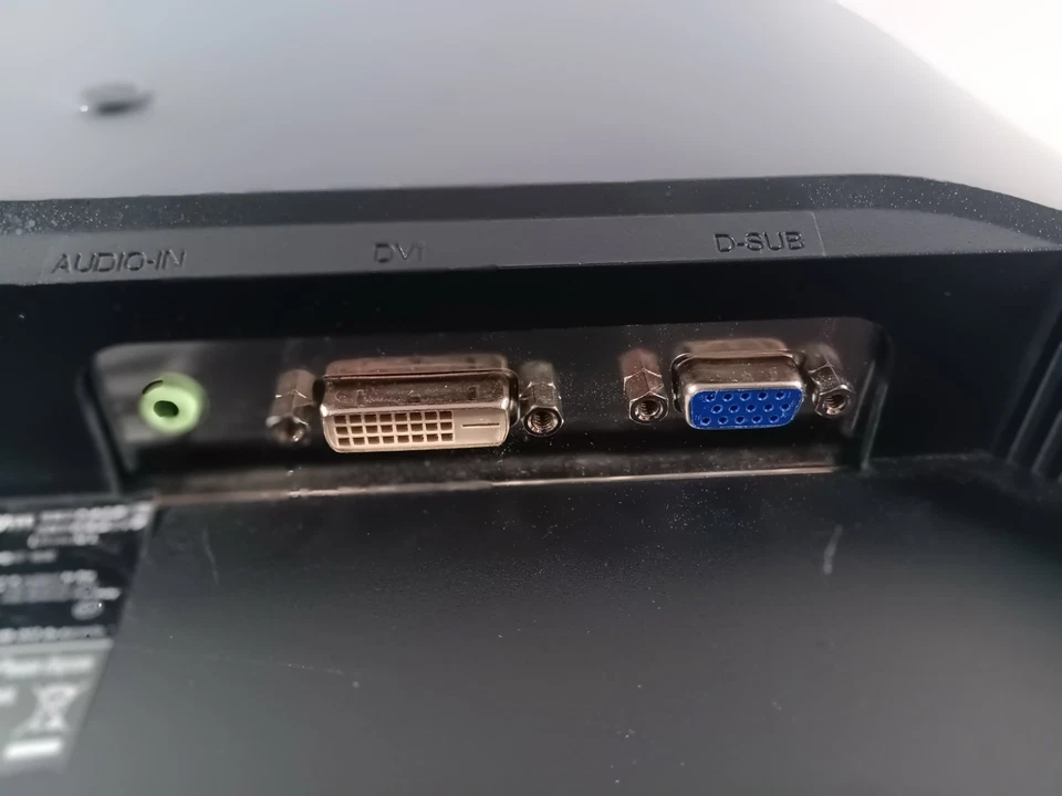 ViewSonic VG2030WM LCD Monitor Adjustable (No cords. Tested) - Image 4 of 4