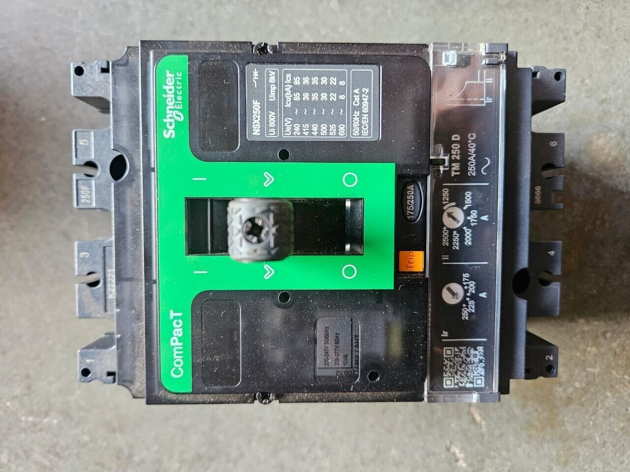 Picture 7 of 24