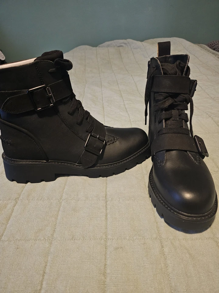 Botas gruesas de combate UGG negras de gamuza con correa con hebilla de cuero para mujer talla 11 Foto 4 de 4