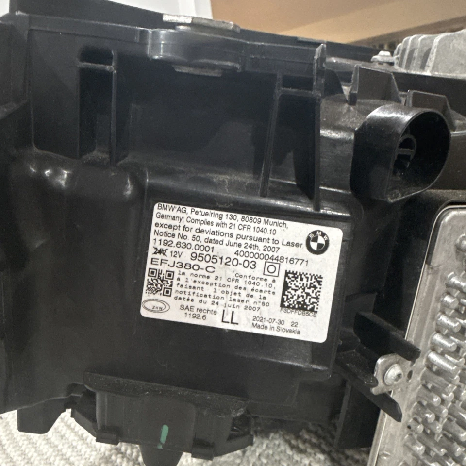 ¡PERFECTO! FAROS LÁSER BMW 2021-2024 M3 M4 G80 G82 FARO LATERAL IZQUIERDO OEM. Foto 3 de 4