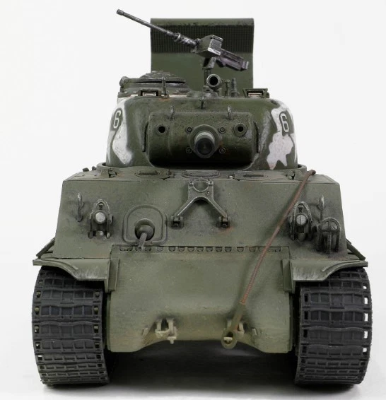 FORCES OF VALOR, SHERMAN M4 105 Carro armato medio americano - 711° battaglio... - Immagine 3 di 4