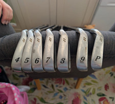 YONEX REKINSUPER 7pc Iron Set 4-PW Right-Handed Graphite Regular Flex