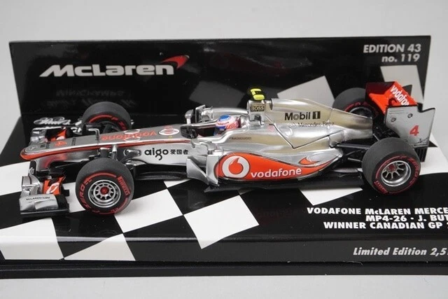 1:43 MINICHAMPS 530114314 Vodafone McLaren Mercedes MP4-26 Canadian GP 2011 #4 - Image 3 of 4
