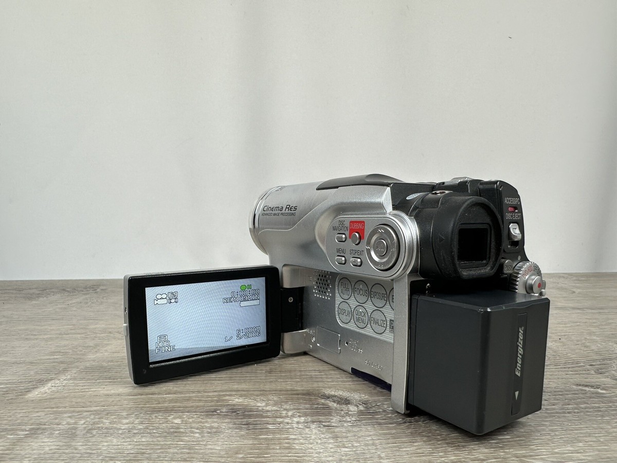 Hitachi DVD HDD Hybrid Camcorder Model DZ-HS300A Tested Hitachi DVD HDD Hybrid Camcorder Model DZ-HS300A Tested