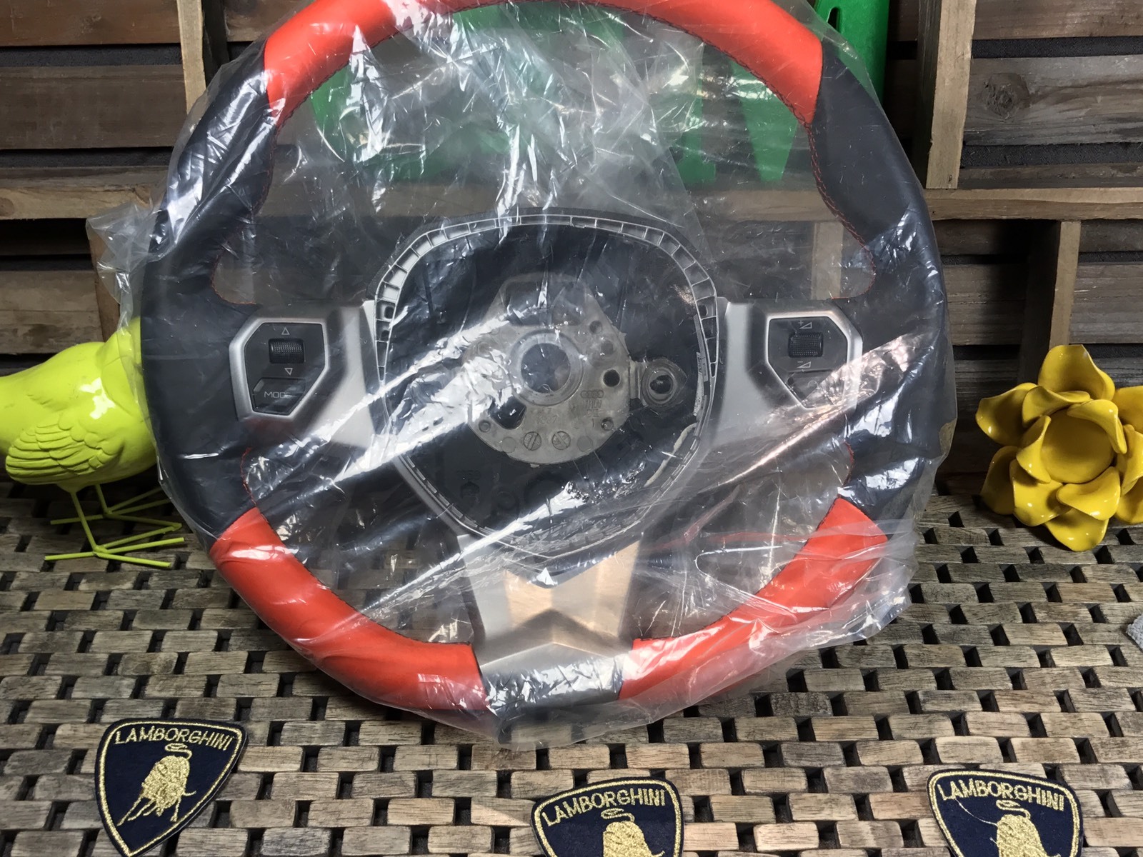 (ORIGINAL) LAMBORGHINI AVENTADOR STEERING WHEEL LP700 LP720 LP750 LP 700 720 750