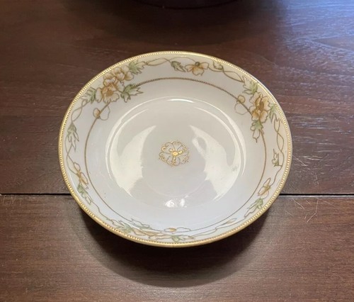 Vintage NIPPON White Bowl w/Yellow Flowers Raised Gold Trim Hand Painted - Picture 2 of 4